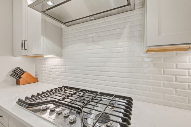 517 Spring Hollow Drive, Charleston, SC 29492