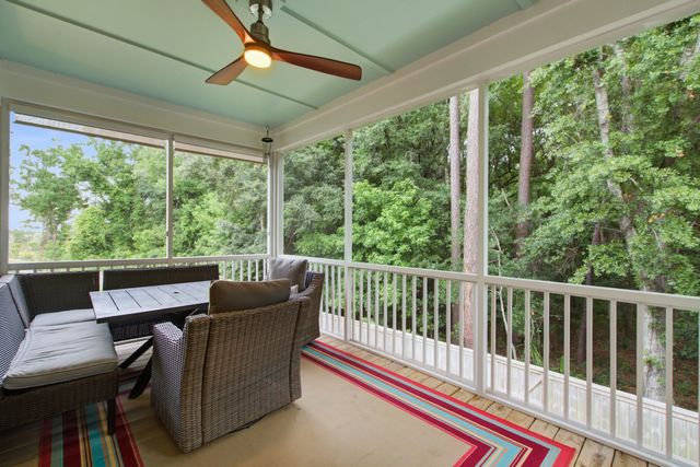 517 Spring Hollow Drive, Charleston, SC 29492
