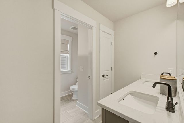 517 Spring Hollow Drive, Charleston, SC 29492