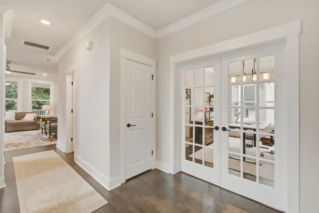 517 Spring Hollow Drive, Charleston, SC 29492