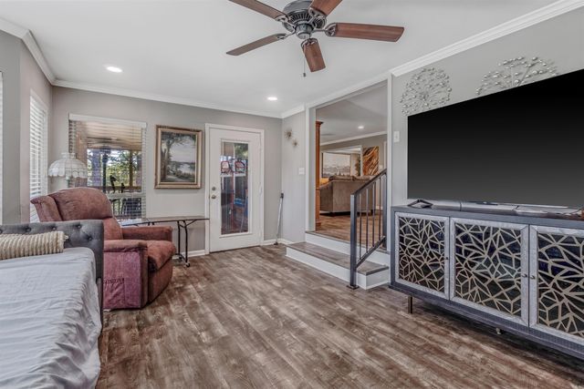 7 Edenwood Ln, North Little Rock, AR 72116