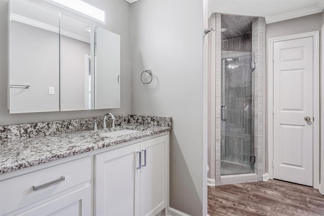 7 Edenwood Ln, North Little Rock, AR 72116