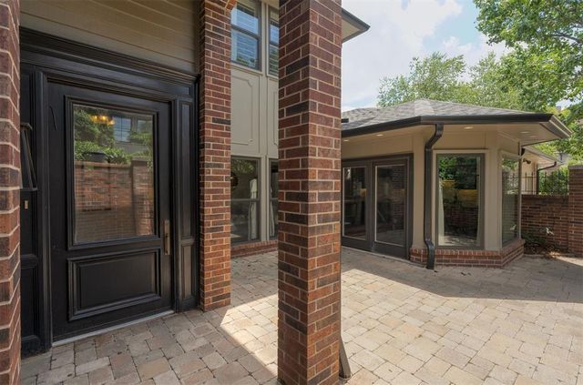 6206 Waterford Boulevard 65, Oklahoma City, OK 73118