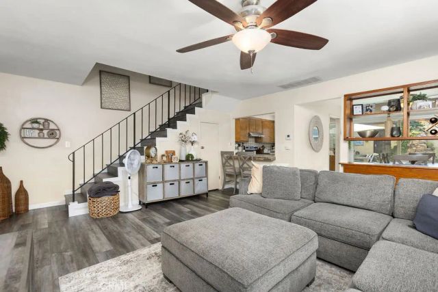 4124 E Theresa, Long Beach, CA 90814