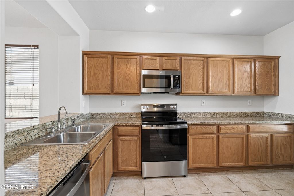 2501 W Lewis and Clark Trail, Anthem, AZ 85086 — photo 5
