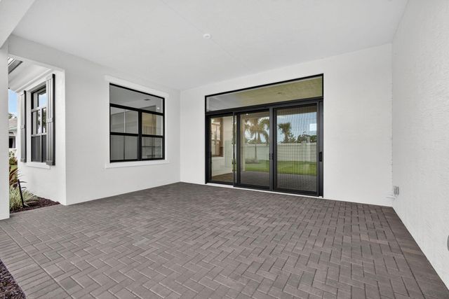 9512 St Germain Drive, Palm Beach Gardens, FL 33412