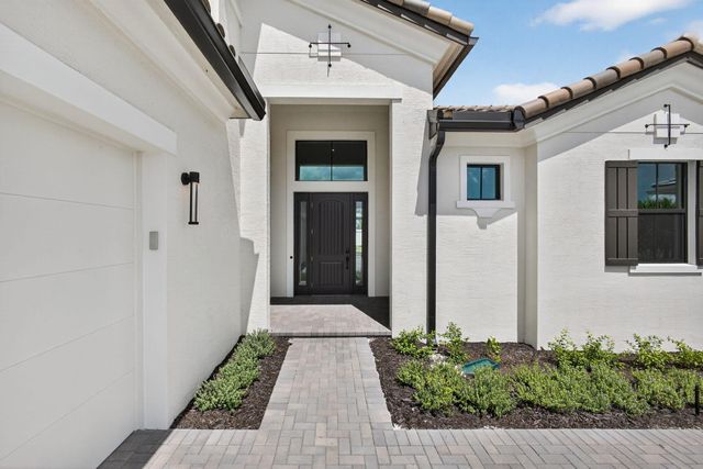 9512 St Germain Drive, Palm Beach Gardens, FL 33412