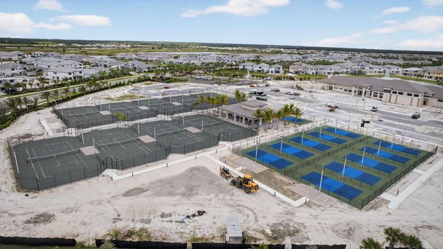 9512 St Germain Drive, Palm Beach Gardens, FL 33412