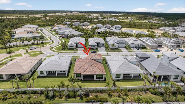 9512 St Germain Drive, Palm Beach Gardens, FL 33412