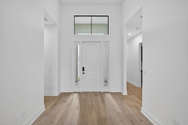 9512 St Germain Drive, Palm Beach Gardens, FL 33412