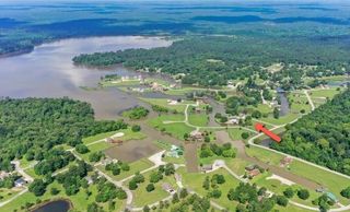 8 Wild Iris Court, Huntsville, TX 77340