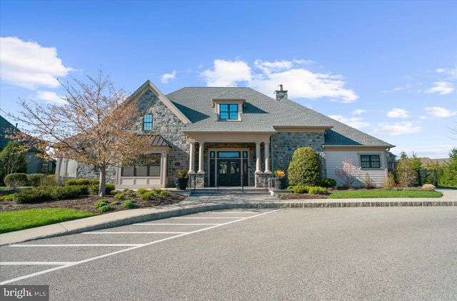 6022 CREEKSIDE DR, Flourtown, PA 19031