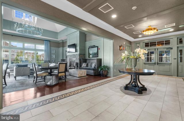 6022 CREEKSIDE DR, Flourtown, PA 19031