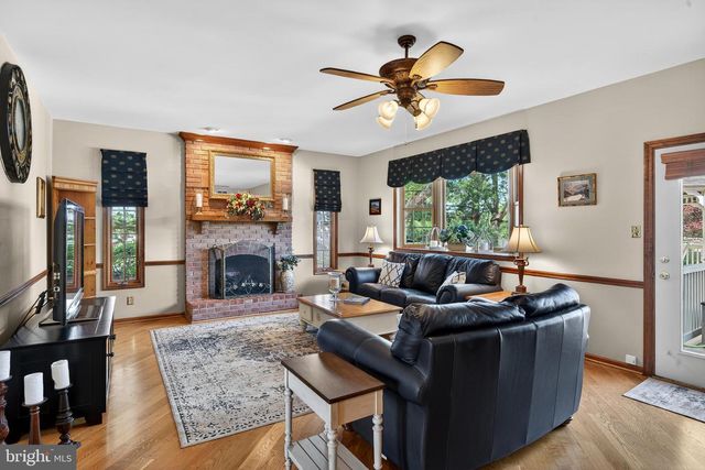 67 FAIRFIELD LN, Chester Springs, PA 19425