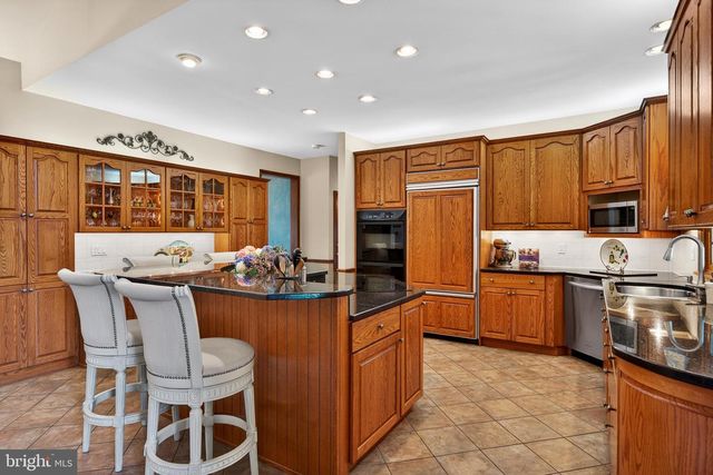 67 FAIRFIELD LN, Chester Springs, PA 19425
