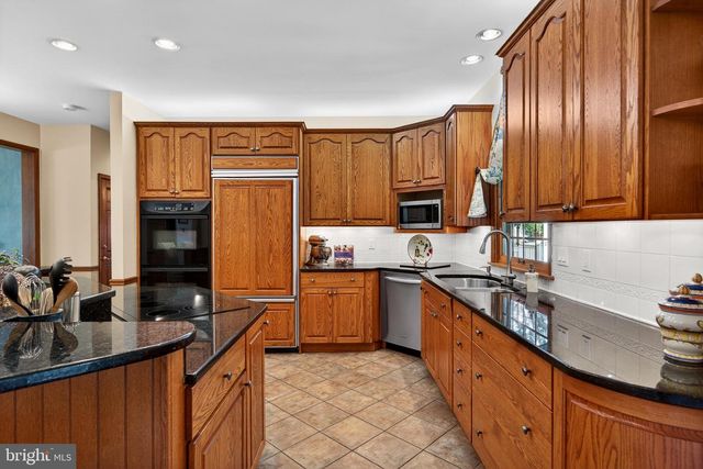 67 FAIRFIELD LN, Chester Springs, PA 19425