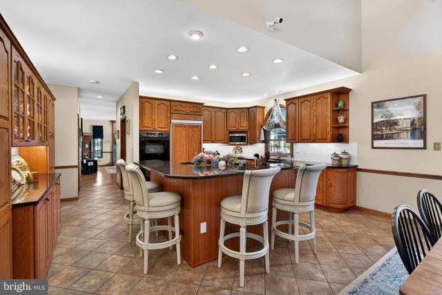 67 FAIRFIELD LN, Chester Springs, PA 19425