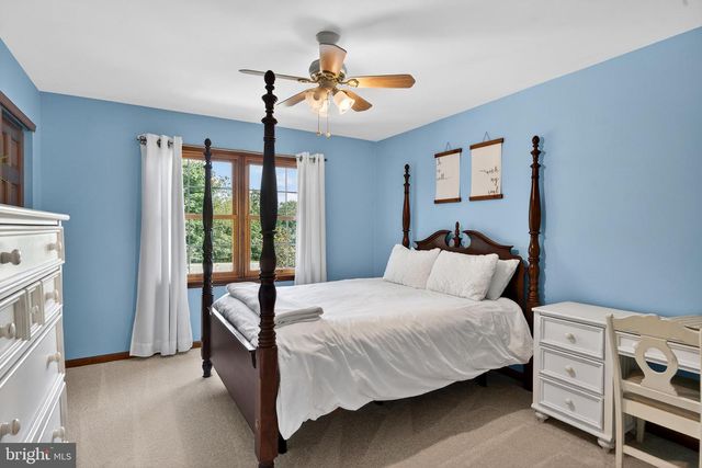 67 FAIRFIELD LN, Chester Springs, PA 19425