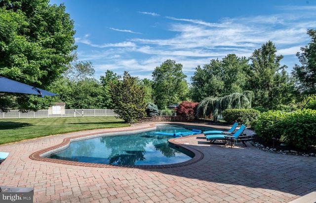 67 FAIRFIELD LN, Chester Springs, PA 19425