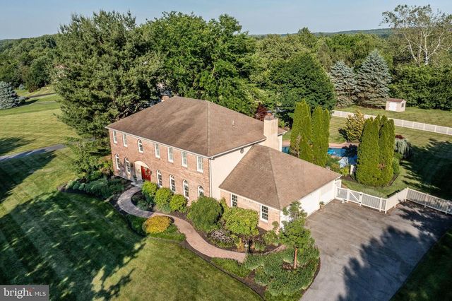 67 FAIRFIELD LN, Chester Springs, PA 19425