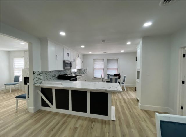 7709 Edna Street, Houston, TX 77087
