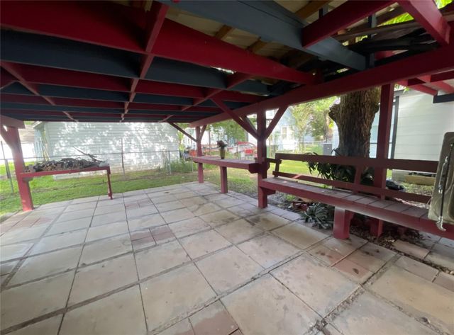 7709 Edna Street, Houston, TX 77087