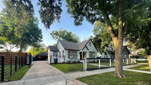 7709 Edna Street, Houston, TX 77087