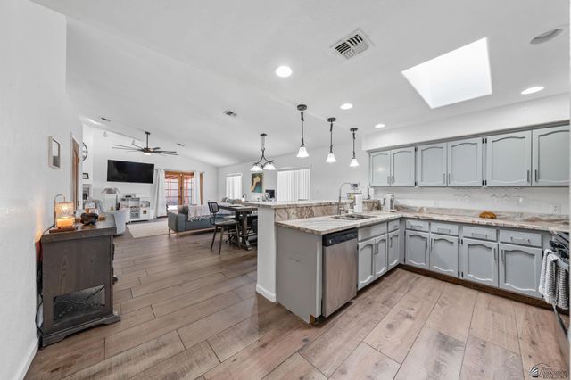 2698 S Otondo Dr, Yuma, AZ 85365