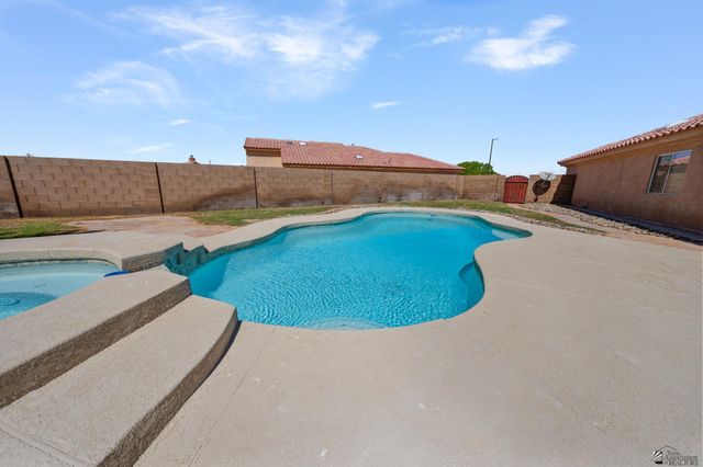 2698 S Otondo Dr, Yuma, AZ 85365