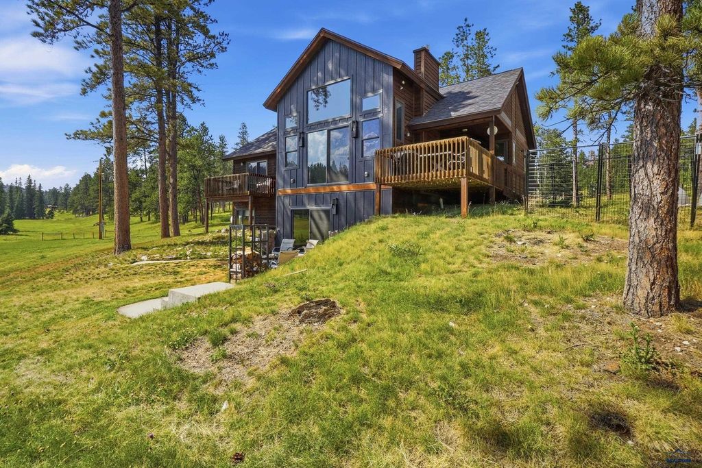 22099 ROCKY JOHNSON RD, Lead, SD 57754