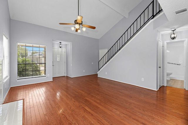 2300 Dowd LN, Austin, TX 78728