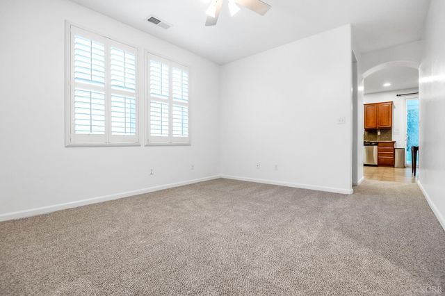 1942 N Sonoma Court, Hanford, CA 93230