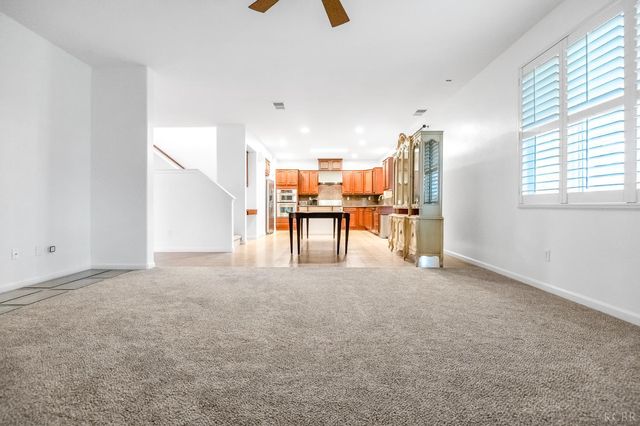 1942 N Sonoma Court, Hanford, CA 93230