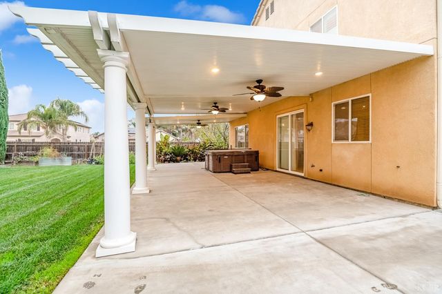 1942 N Sonoma Court, Hanford, CA 93230