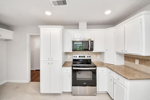 5803 Darnell Street, Houston, TX 77074