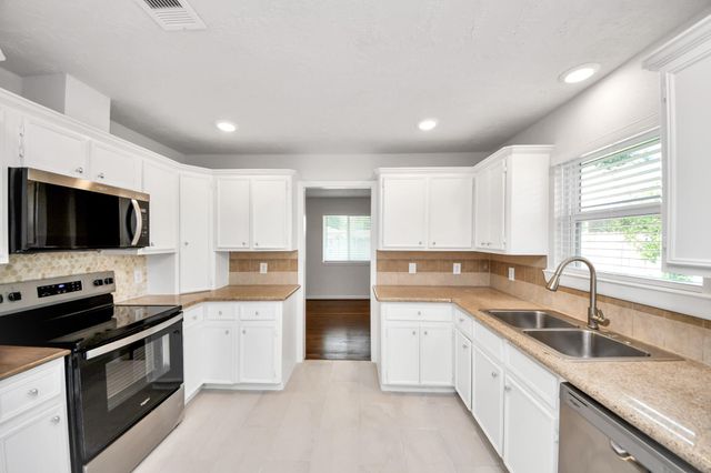5803 Darnell Street, Houston, TX 77074