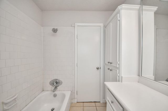 5803 Darnell Street, Houston, TX 77074