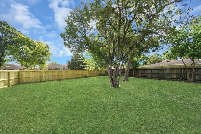 5803 Darnell Street, Houston, TX 77074