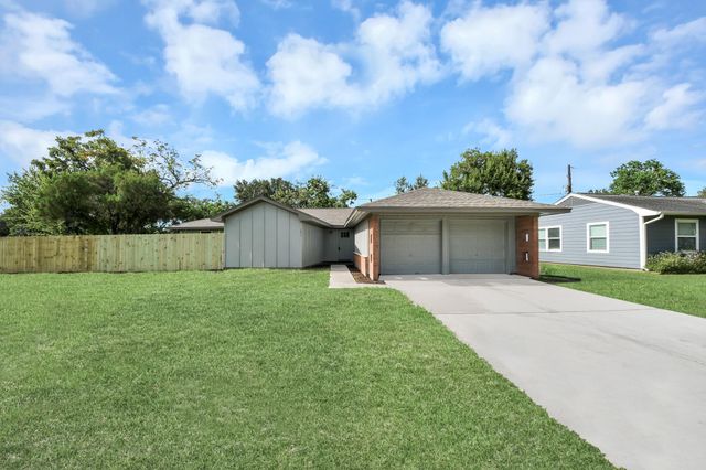 5803 Darnell Street, Houston, TX 77074