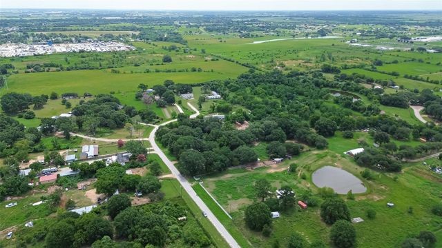 35535 Windmill Road, Hempstead, TX 77445