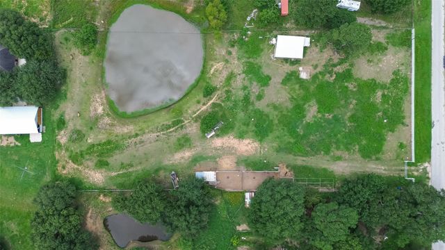 35535 Windmill Road, Hempstead, TX 77445