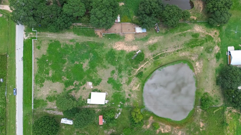 35535 Windmill Road, Hempstead, TX 77445