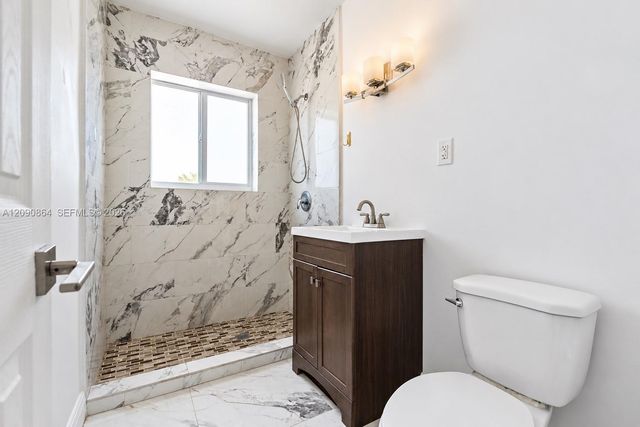580 Lee Drive, Miami Springs, FL 33166