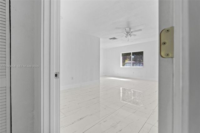 580 Lee Drive, Miami Springs, FL 33166