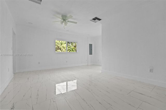 580 Lee Drive, Miami Springs, FL 33166