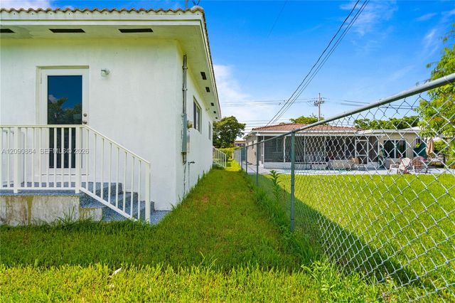580 Lee Drive, Miami Springs, FL 33166