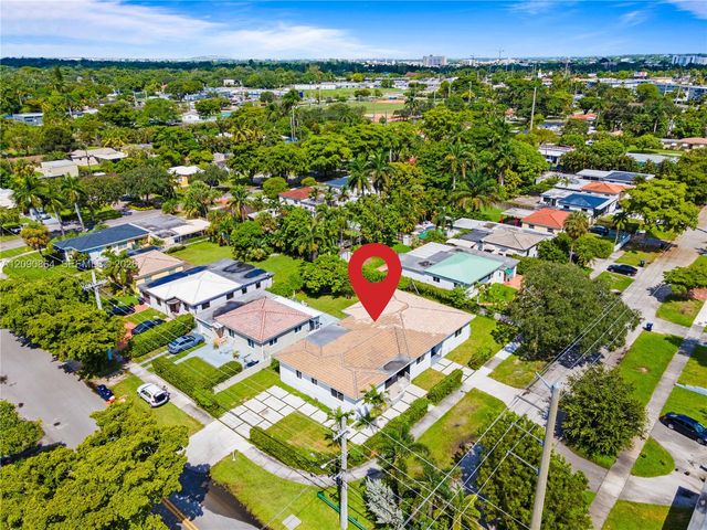 580 Lee Drive, Miami Springs, FL 33166