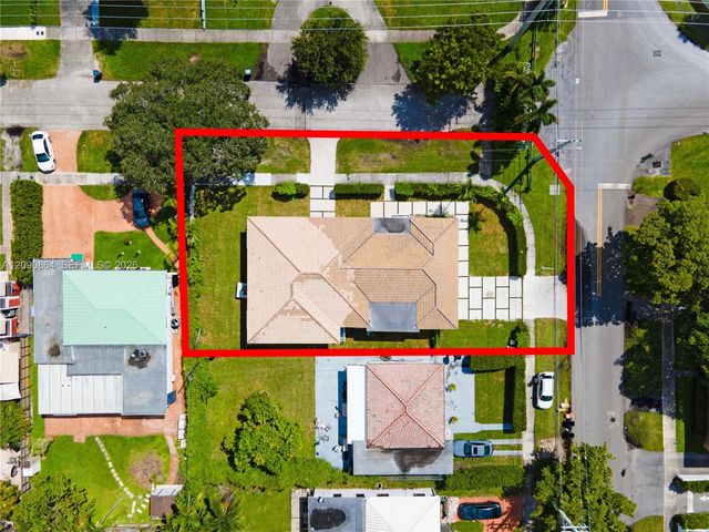 580 Lee Drive, Miami Springs, FL 33166