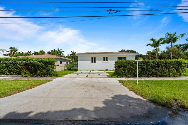 580 Lee Drive, Miami Springs, FL 33166