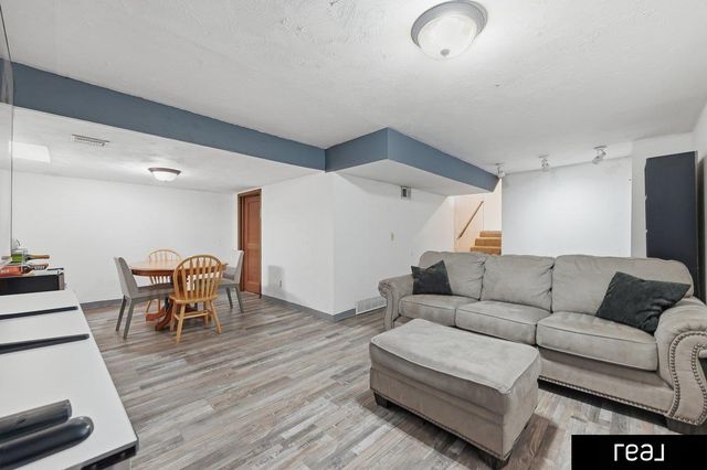 3312 126th Street, Omaha, NE 68144